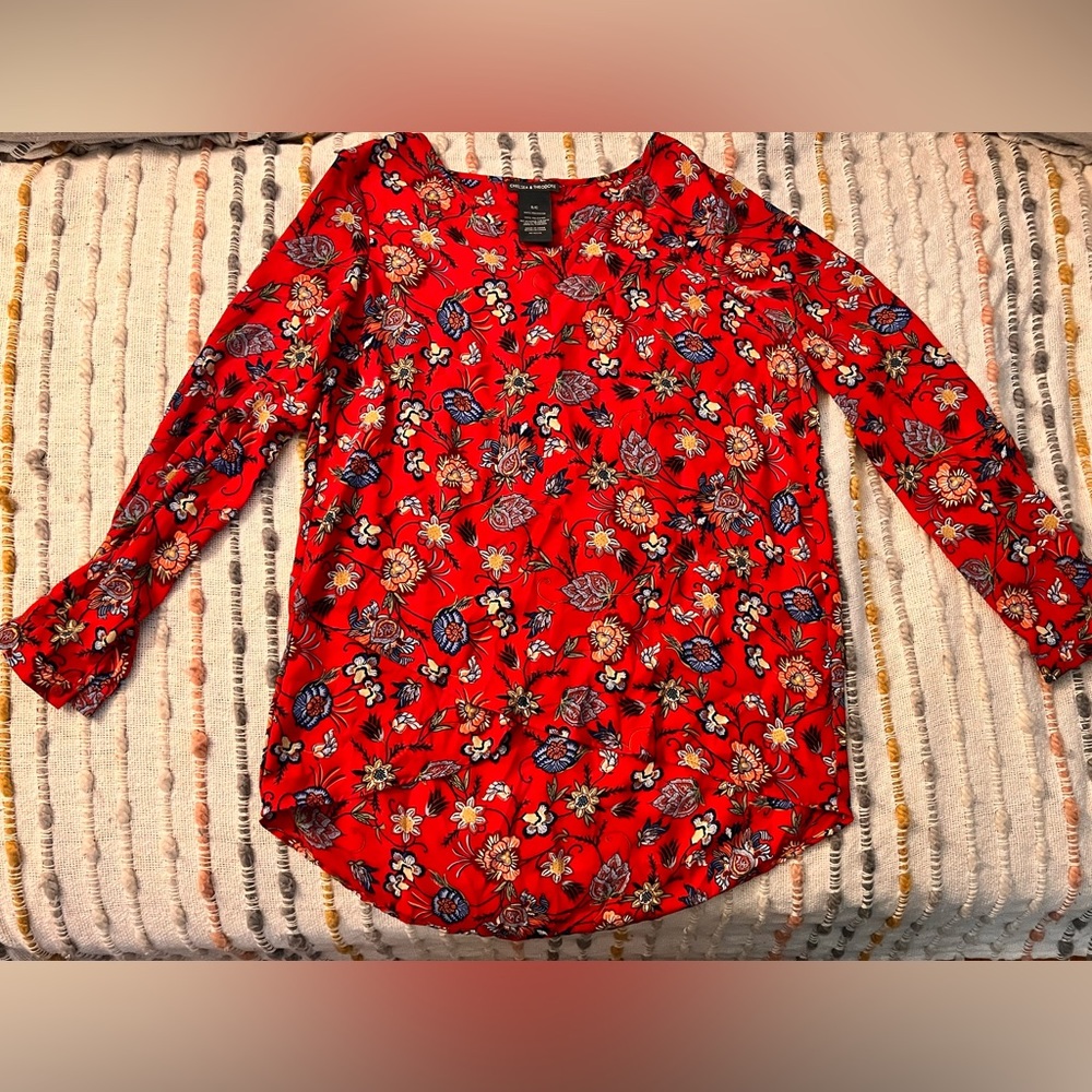 Chelsea & Theodore long sleeve shirt